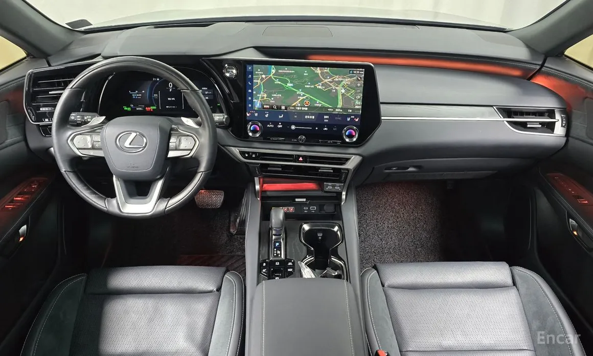 Фото 7 - Lexus RX