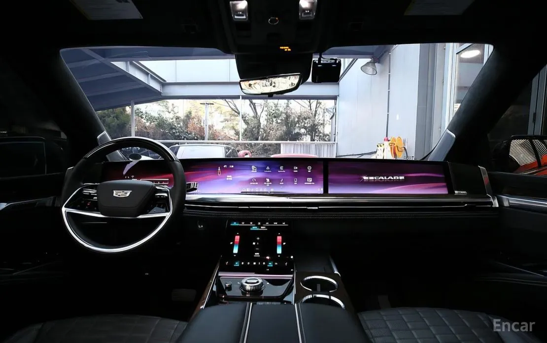 Фото 7 - Cadillac Escalade