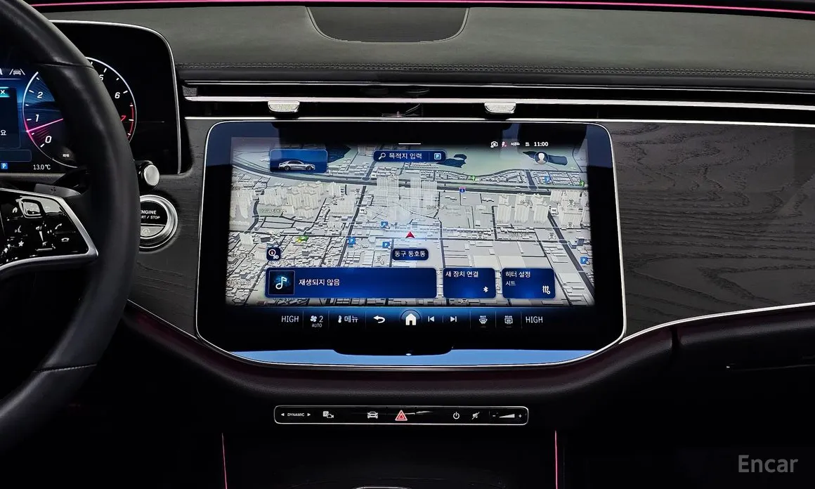 Фото 14 - Mercedes-Benz E-Class