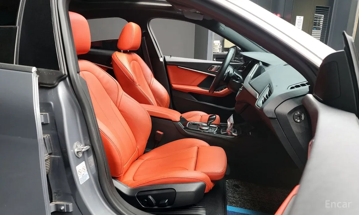 Фото 11 - BMW 2 Series