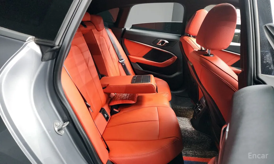 Фото 12 - BMW 2 Series