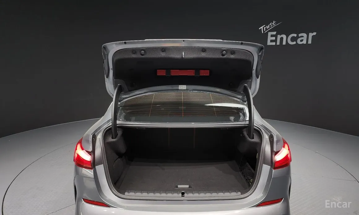 Фото 20 - BMW 2 Series