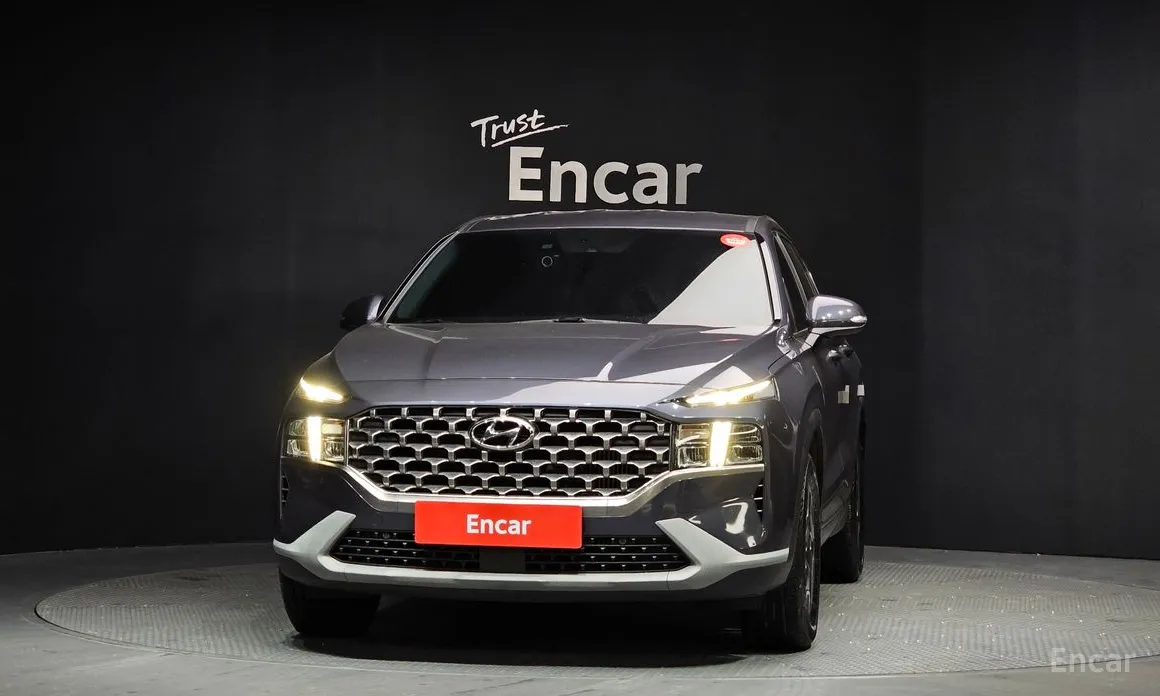 Фото 3 - Hyundai Santa Fe