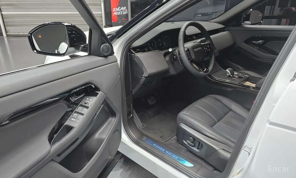 Фото 11 - Land Rover Range Rover Evoque