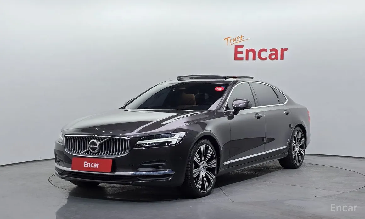 Фото 1 - Volvo S90