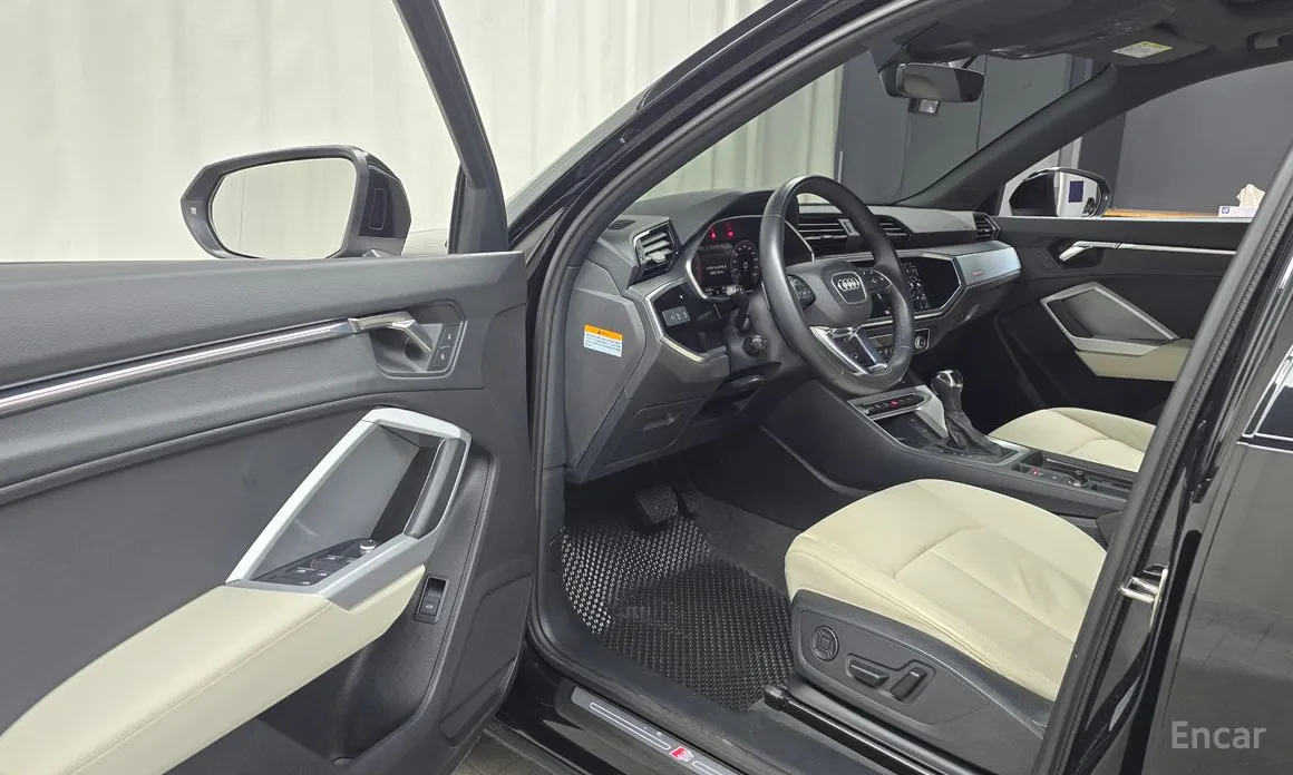 Фото 10 - Audi Q3