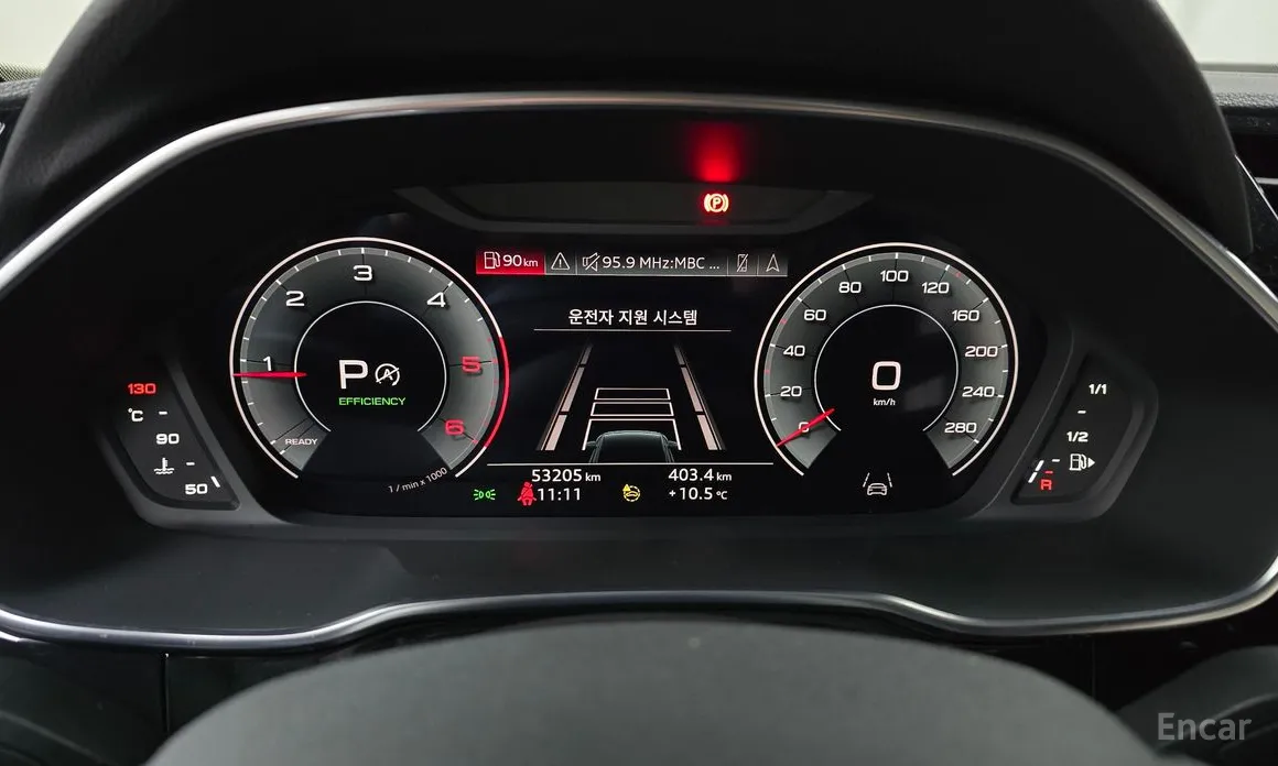 Фото 8 - Audi Q3