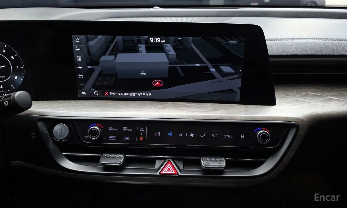 Фото 15 - Kia K8