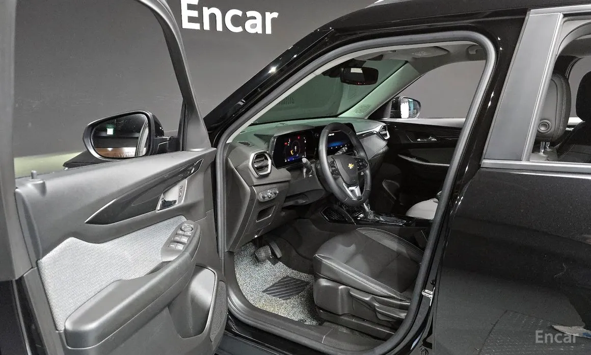 Фото 10 - Chevrolet Trailblazer