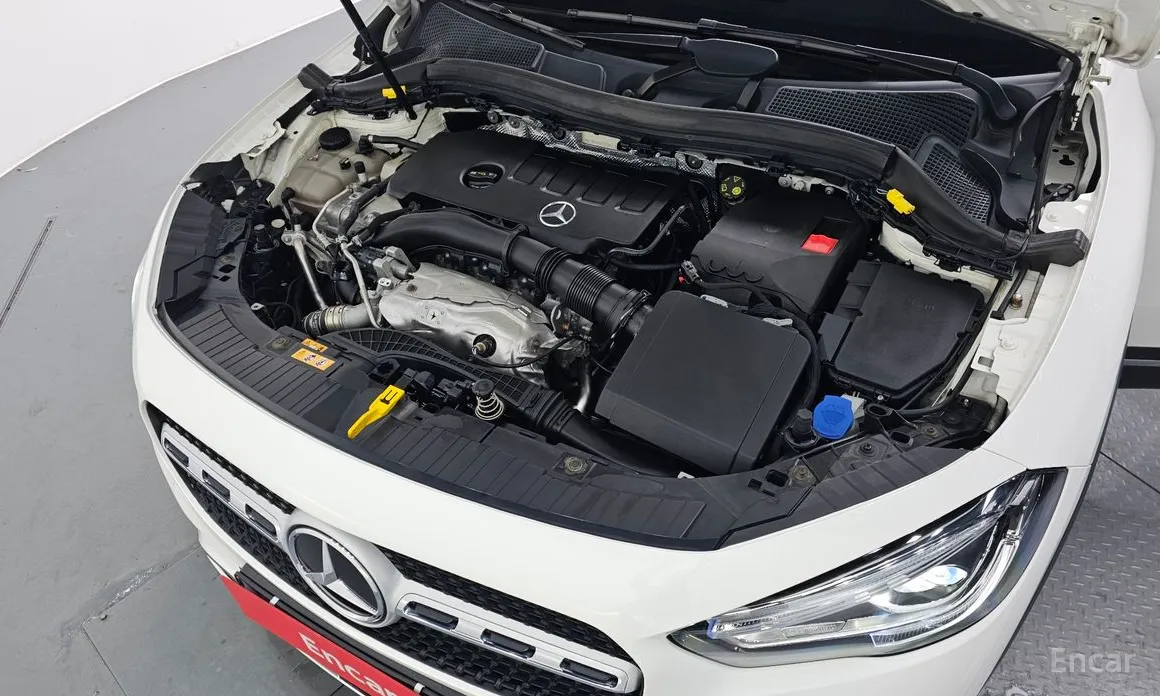 Фото 6 - Mercedes-Benz GLA-Class