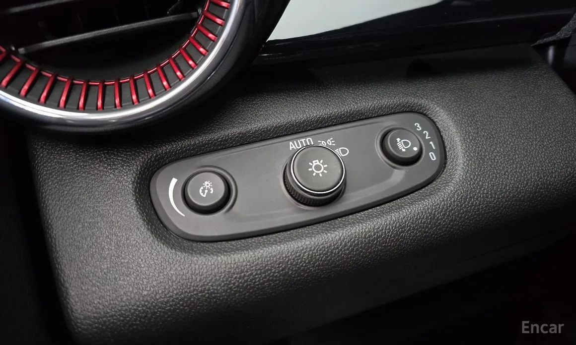 Фото 19 - Chevrolet Trax