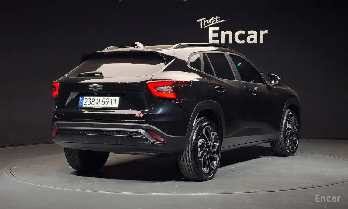 Фото 2 - Chevrolet Trax