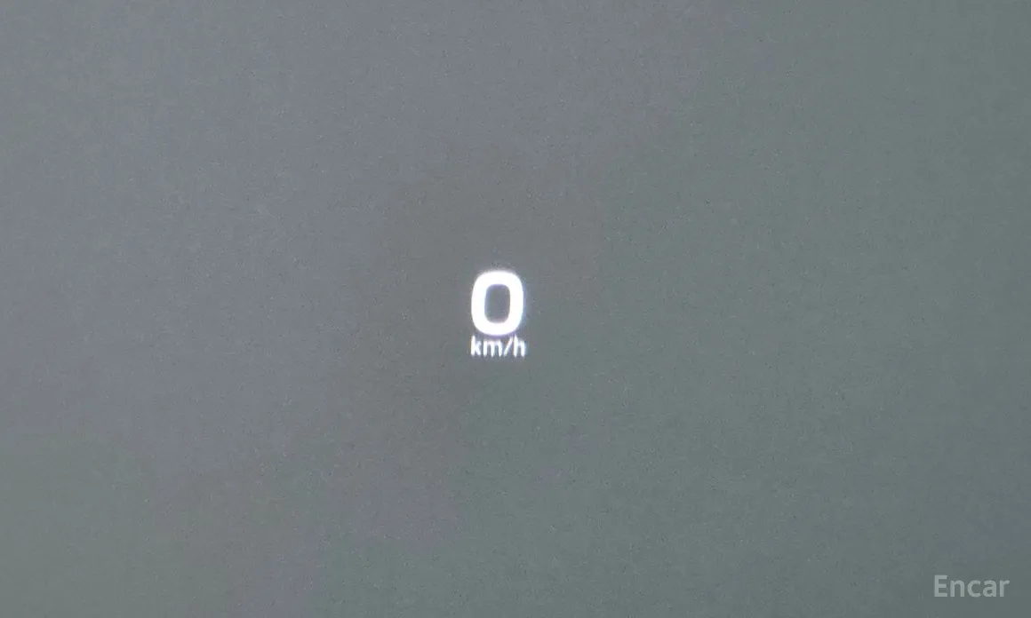 Фото 17 - Porsche Taycan