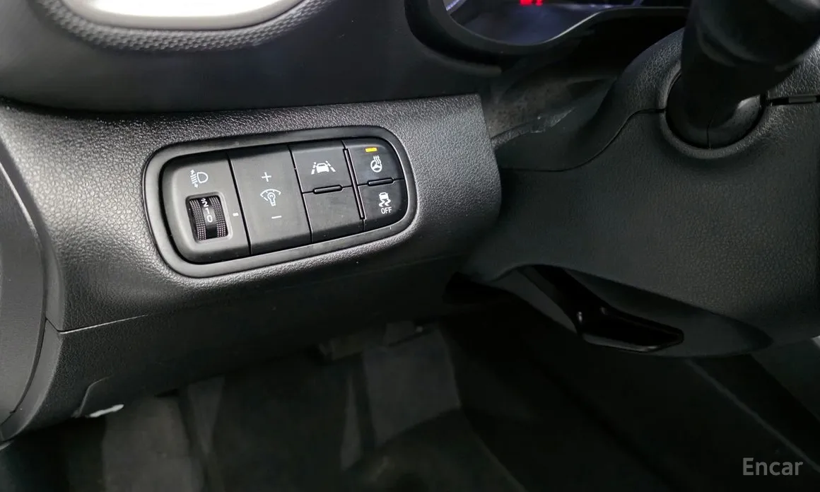 Фото 15 - Hyundai Venue