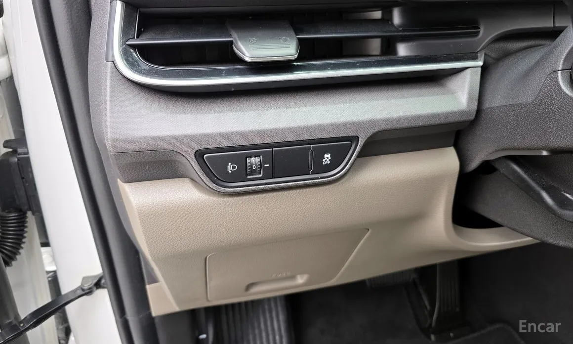 Фото 16 - Kia Carnival