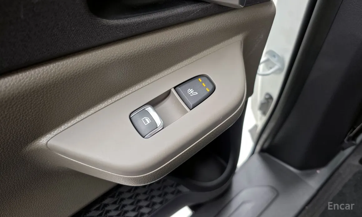 Фото 20 - Kia Carnival