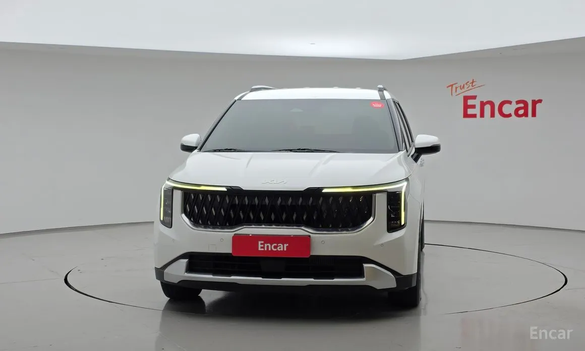 Фото 3 - Kia Carnival