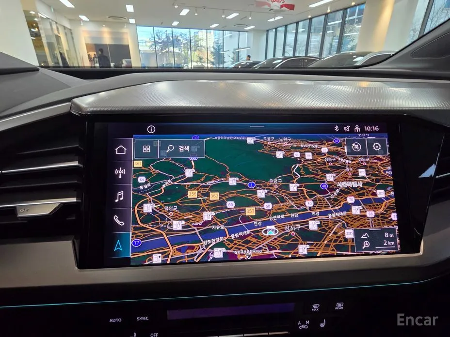 Фото 12 - Audi Q4 e-tron