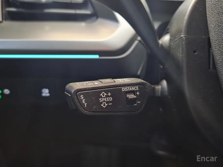 Фото 17 - Audi Q4 e-tron