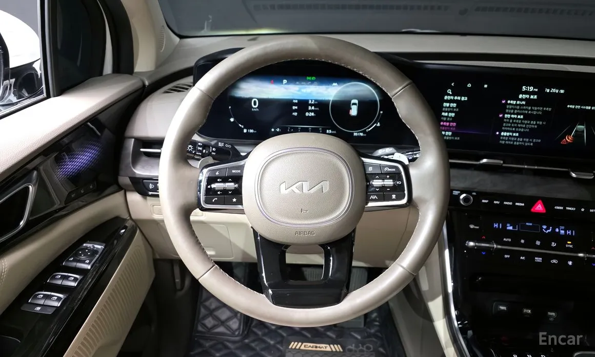 Фото 13 - Kia Carnival