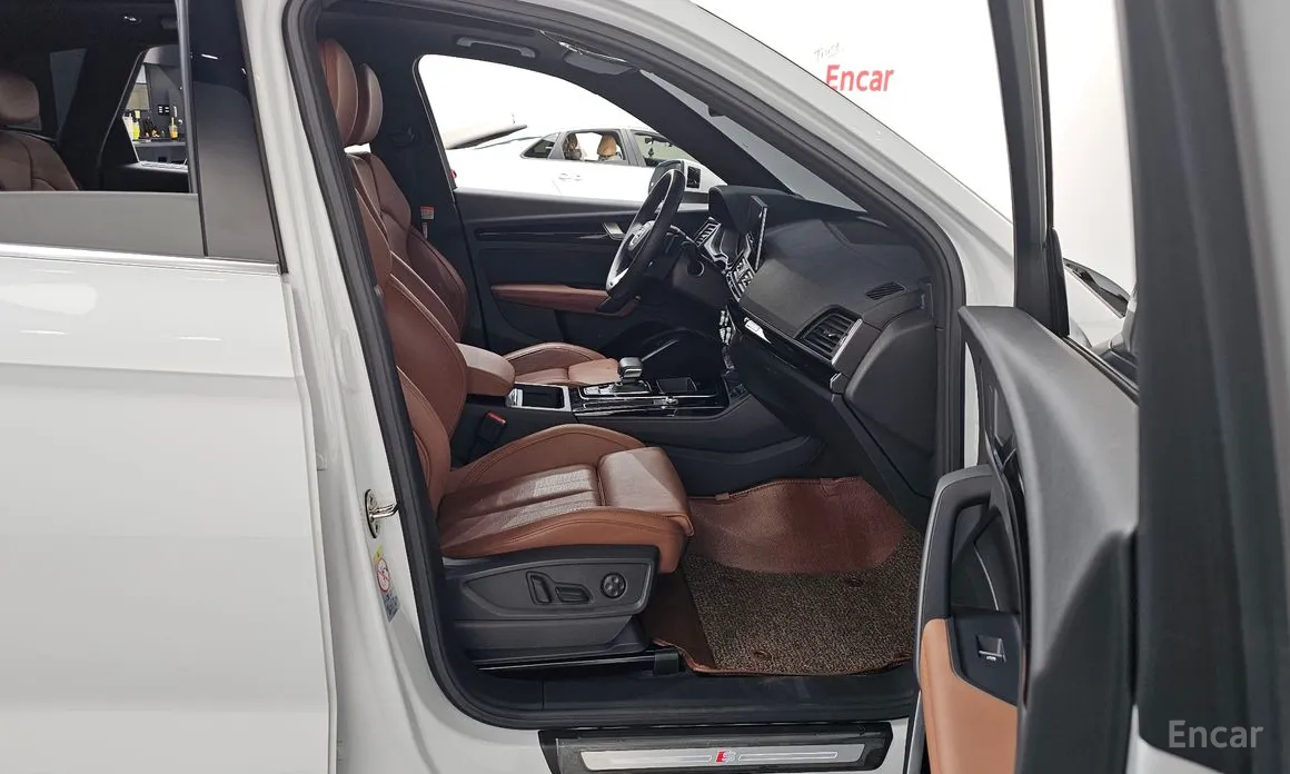 Фото 11 - Audi Q5