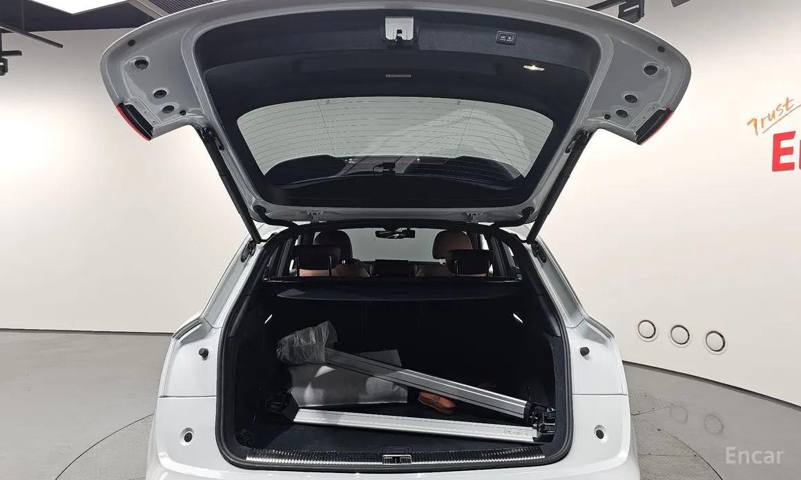 Фото 20 - Audi Q5