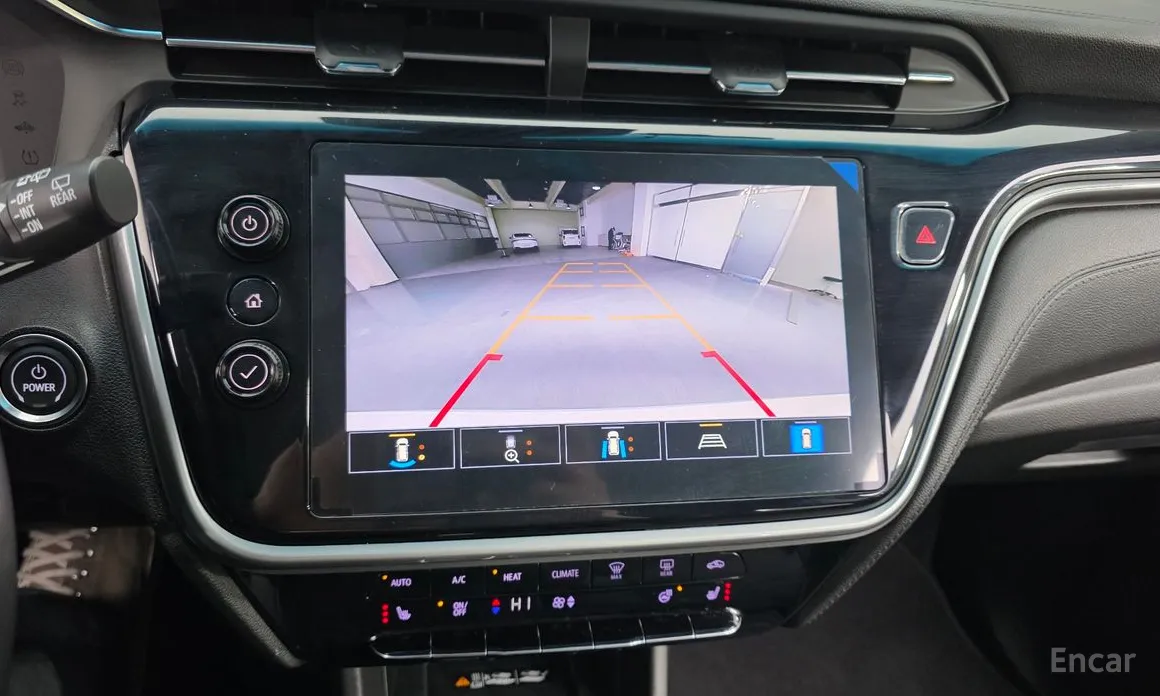 Фото 17 - Chevrolet Bolt EV