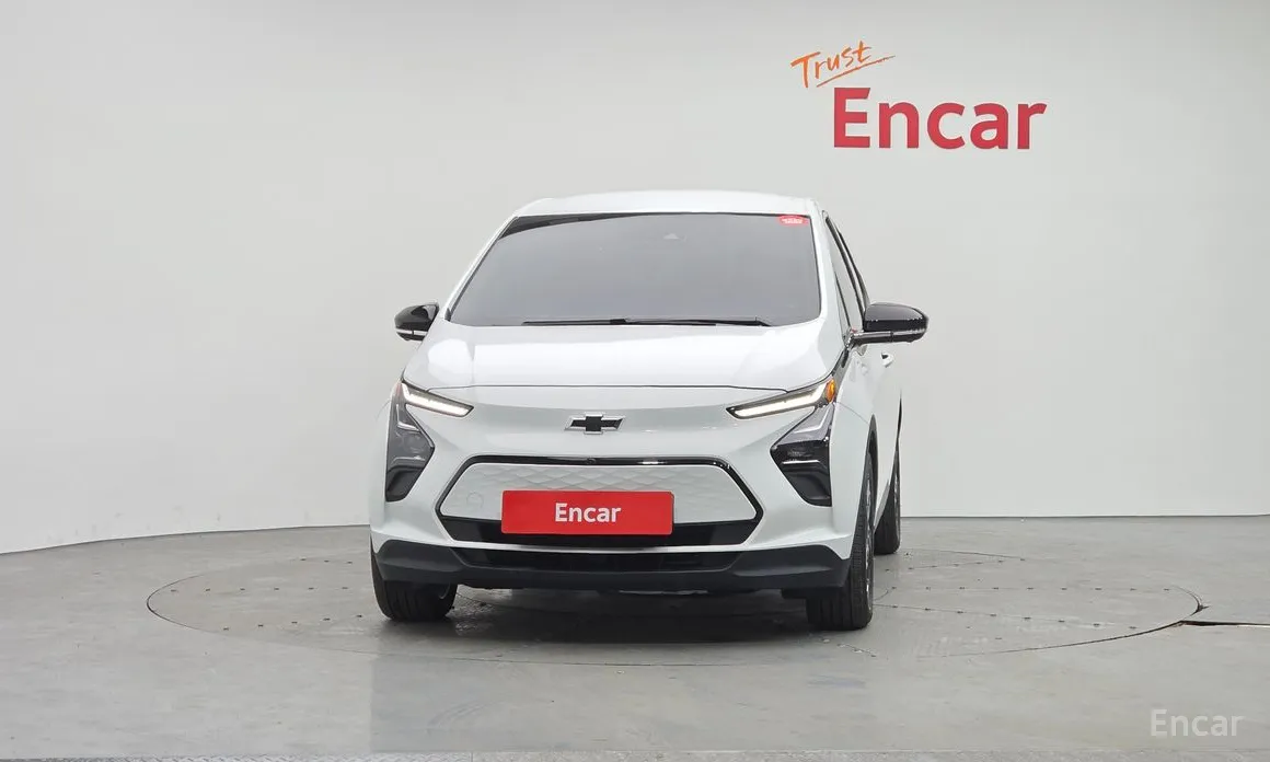 Фото 3 - Chevrolet Bolt EV