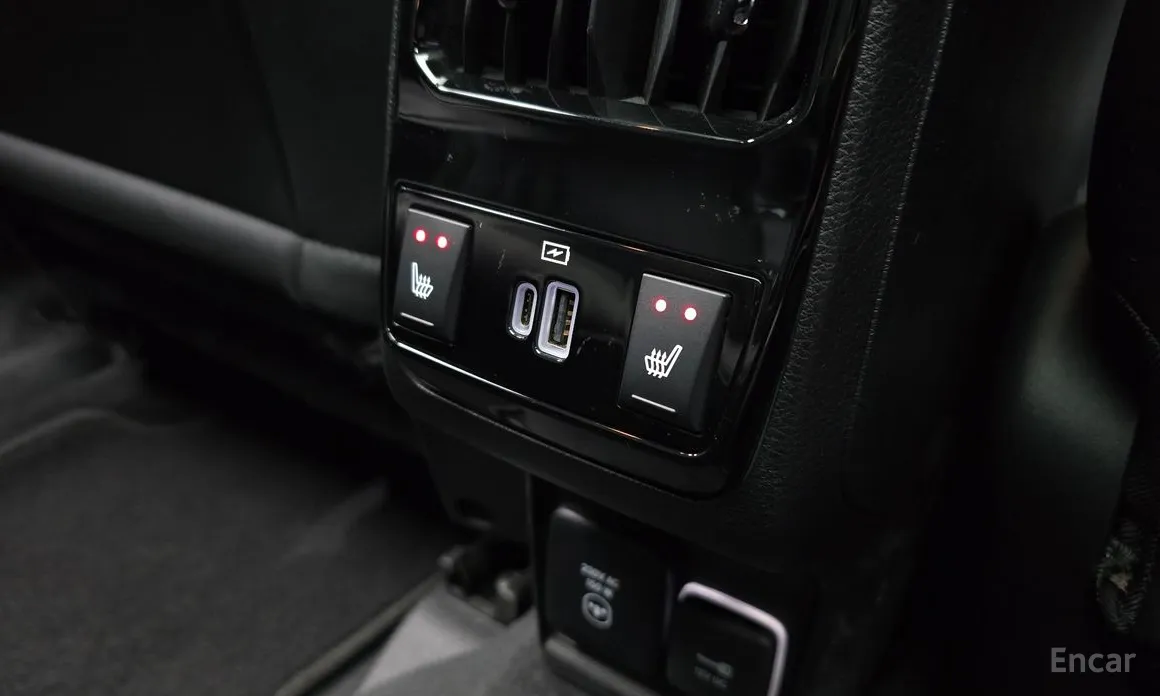 Фото 18 - Jeep Compass