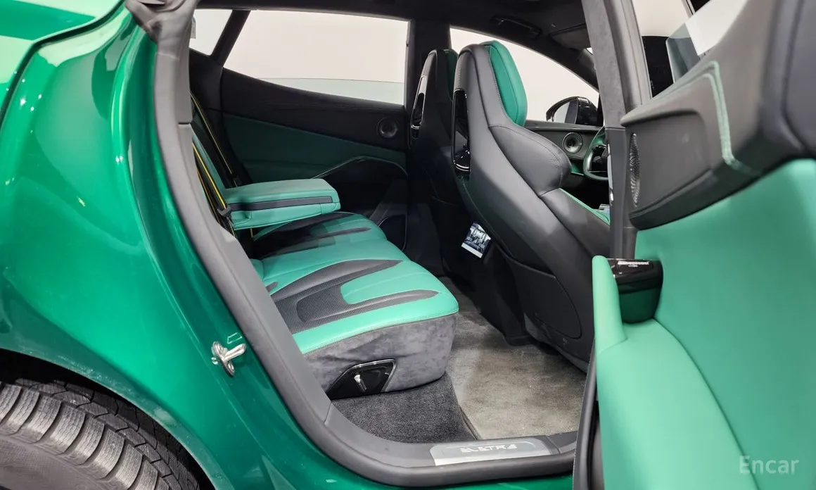 Фото 12 - Lotus Eletre