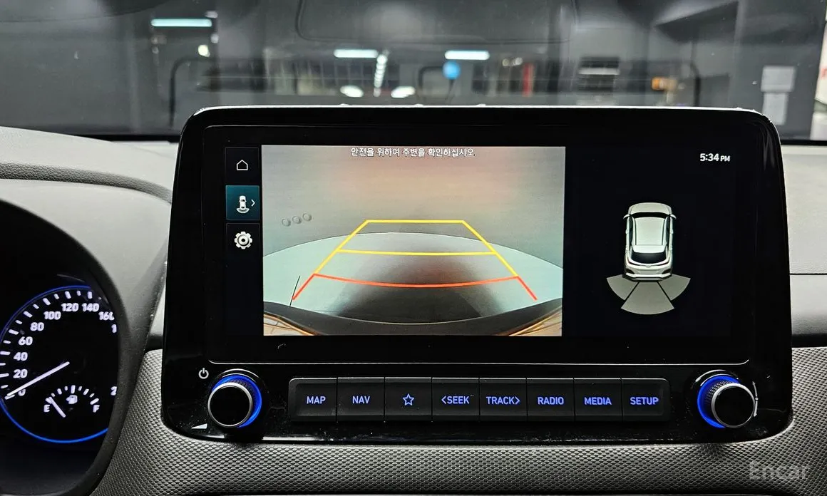 Фото 15 - Hyundai Kona