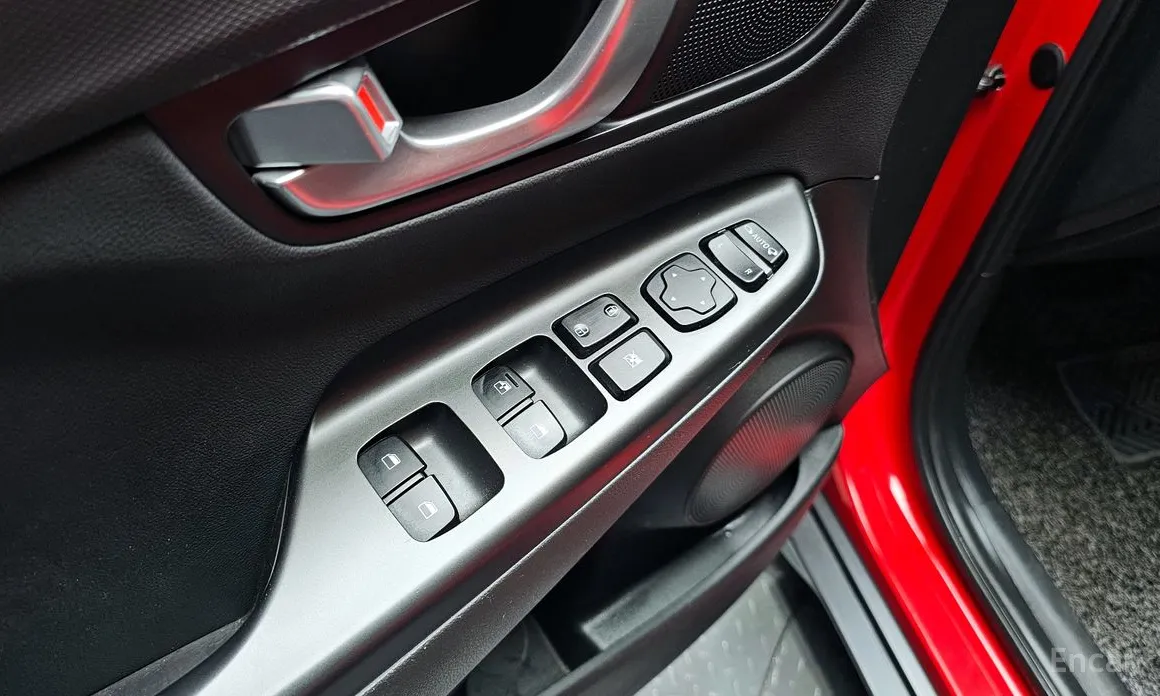 Фото 19 - Hyundai Kona