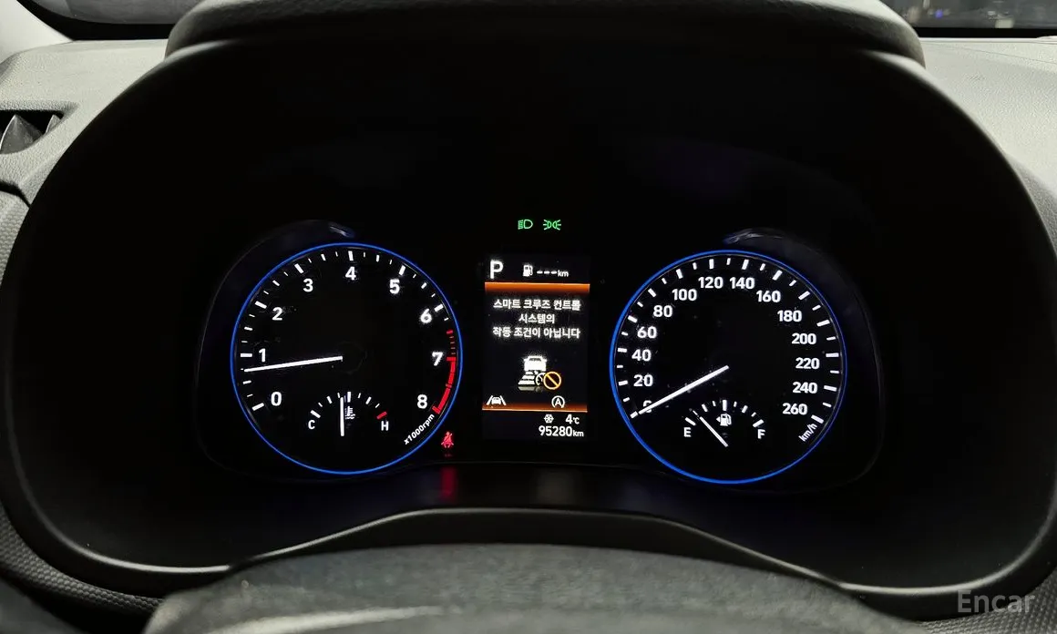 Фото 8 - Hyundai Kona