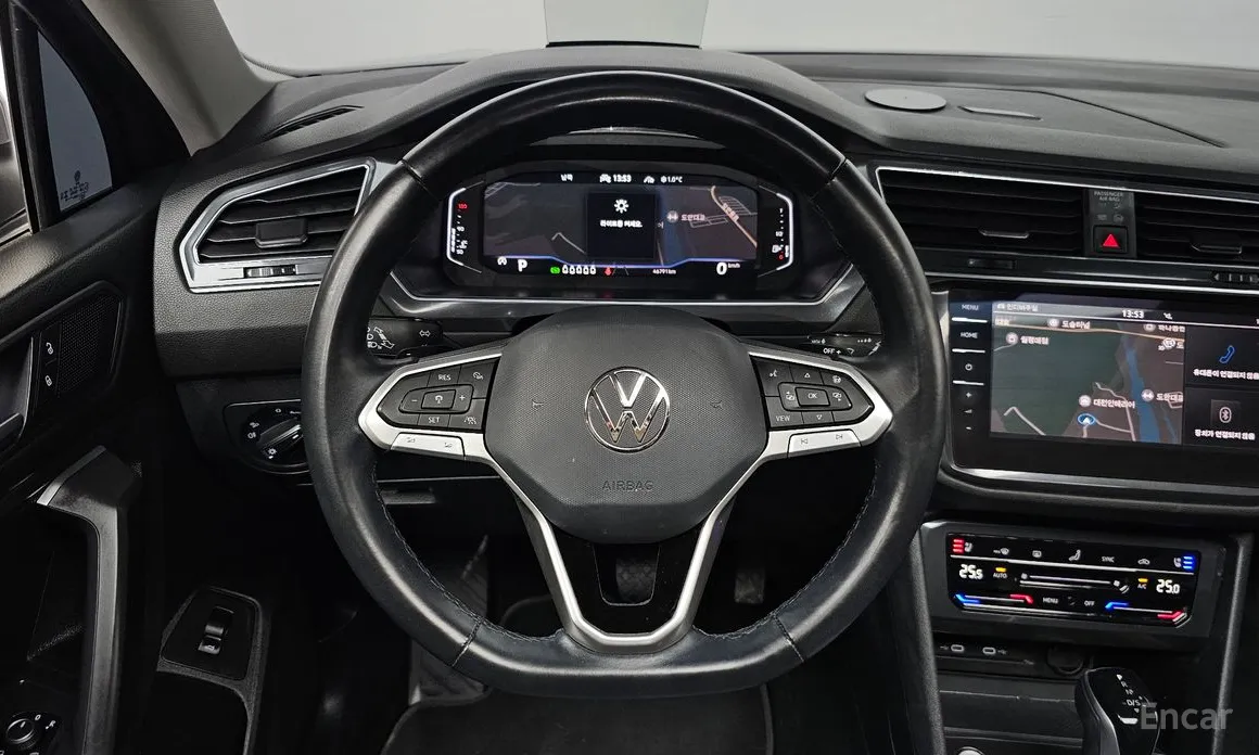 Фото 15 - Volkswagen Tiguan