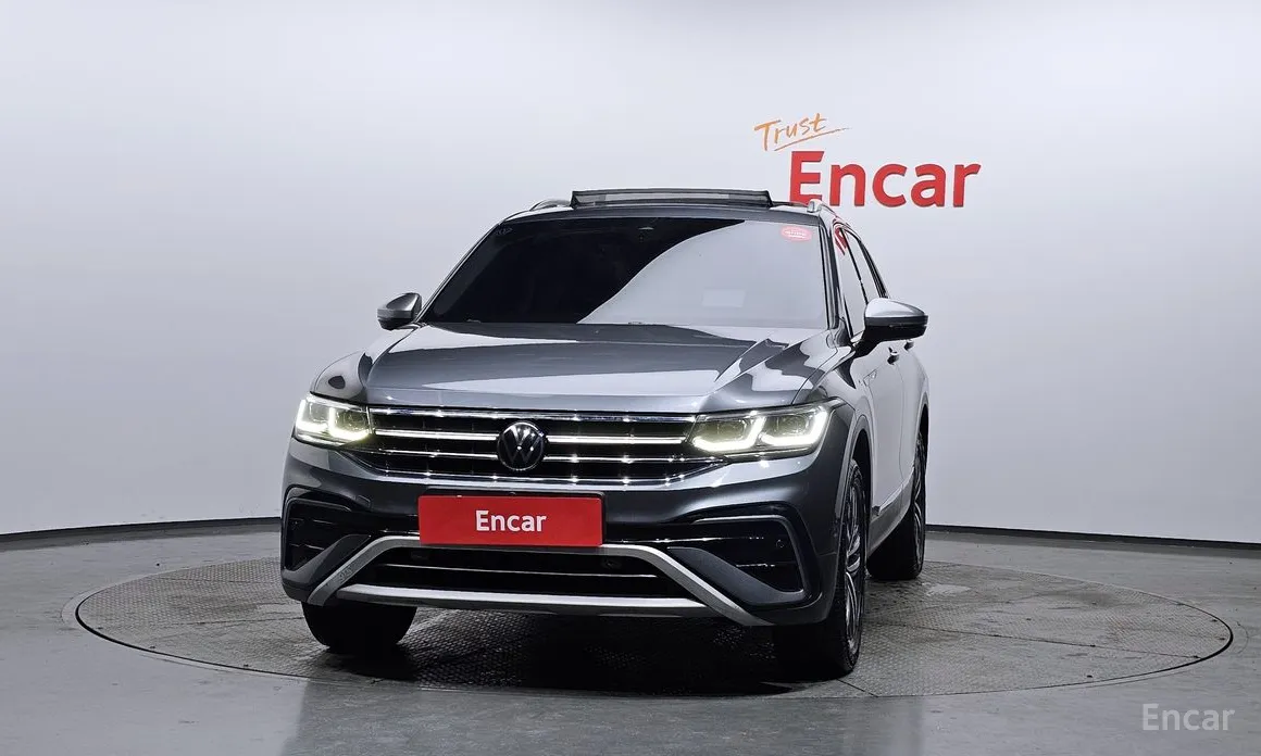 Фото 3 - Volkswagen Tiguan