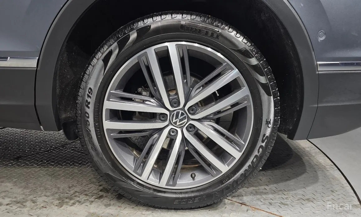 Фото 5 - Volkswagen Tiguan
