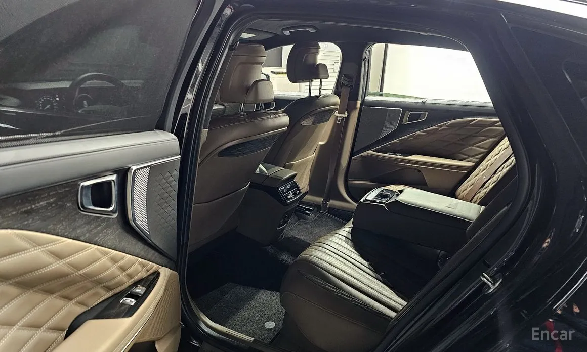 Фото 11 - Kia K8