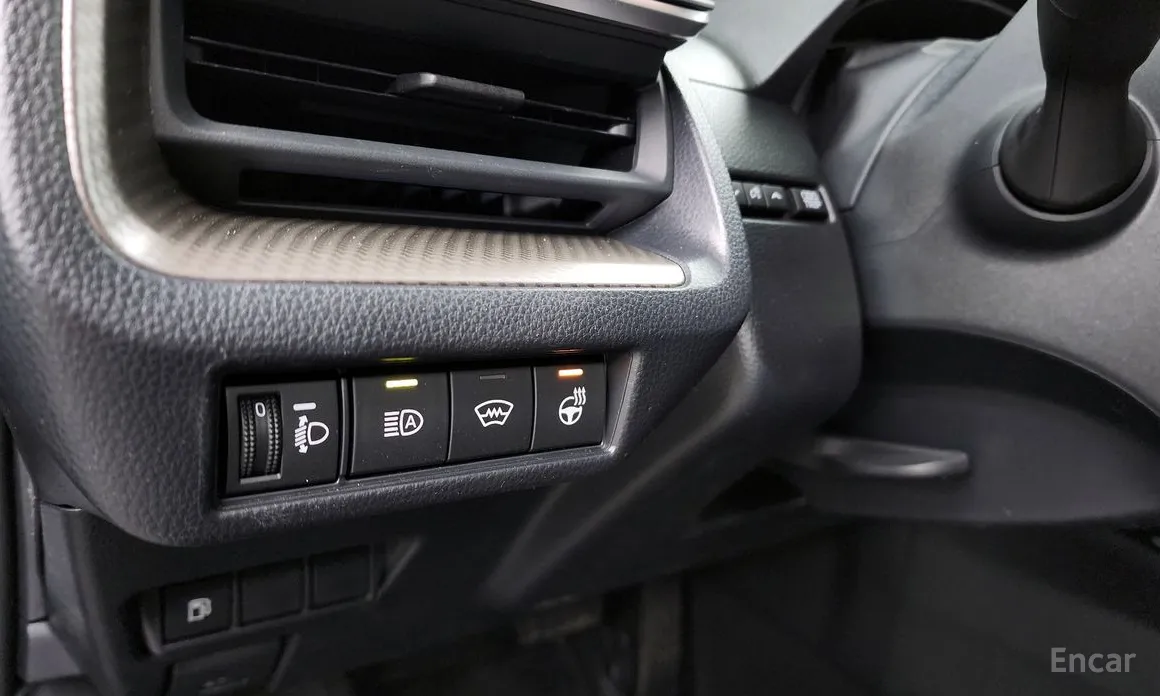 Фото 16 - Toyota Prius