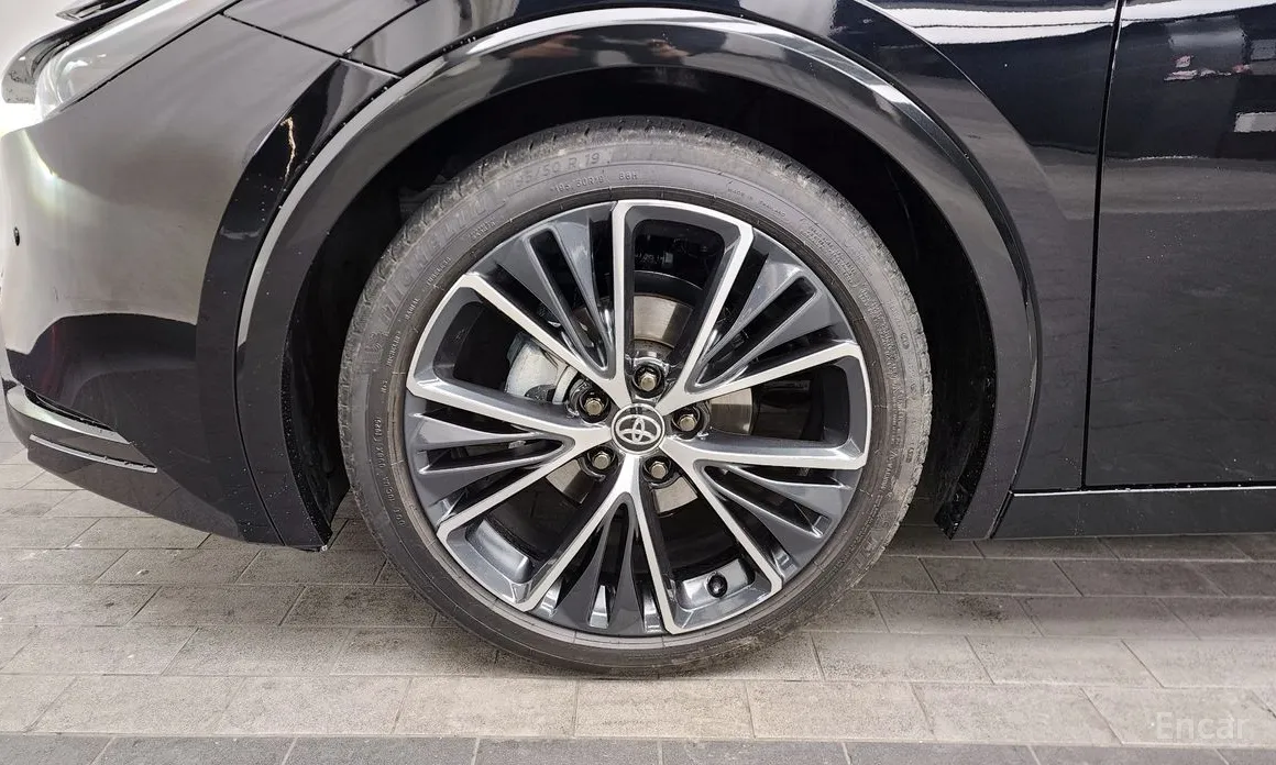 Фото 5 - Toyota Prius