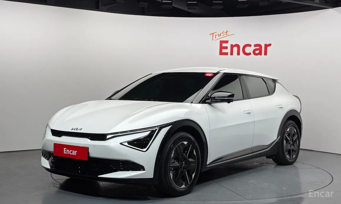 Фото 1 - Kia EV6