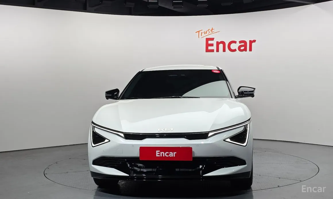 Фото 3 - Kia EV6