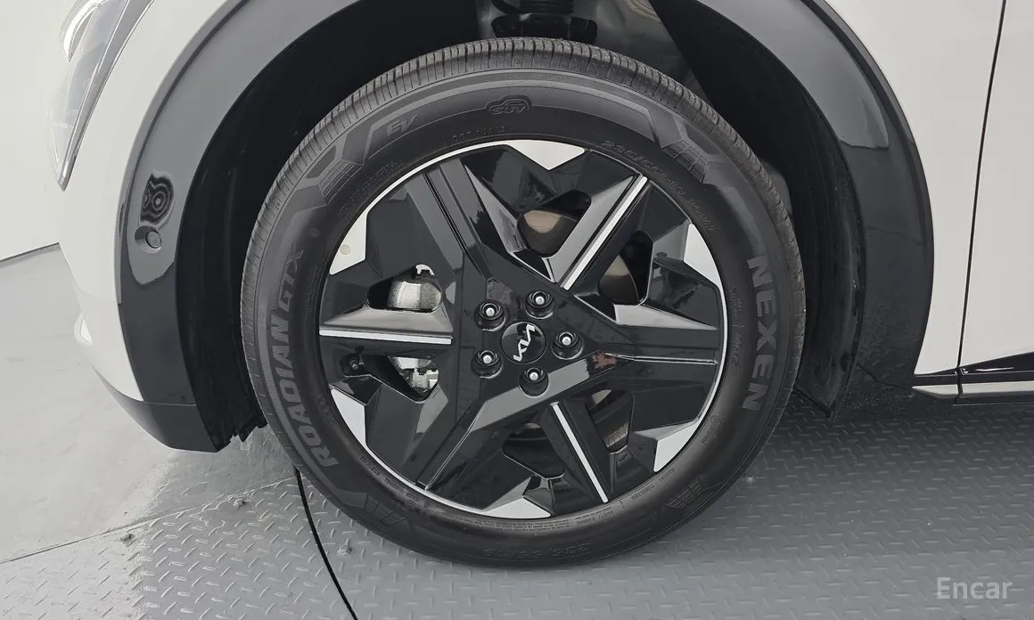 Фото 5 - Kia EV6