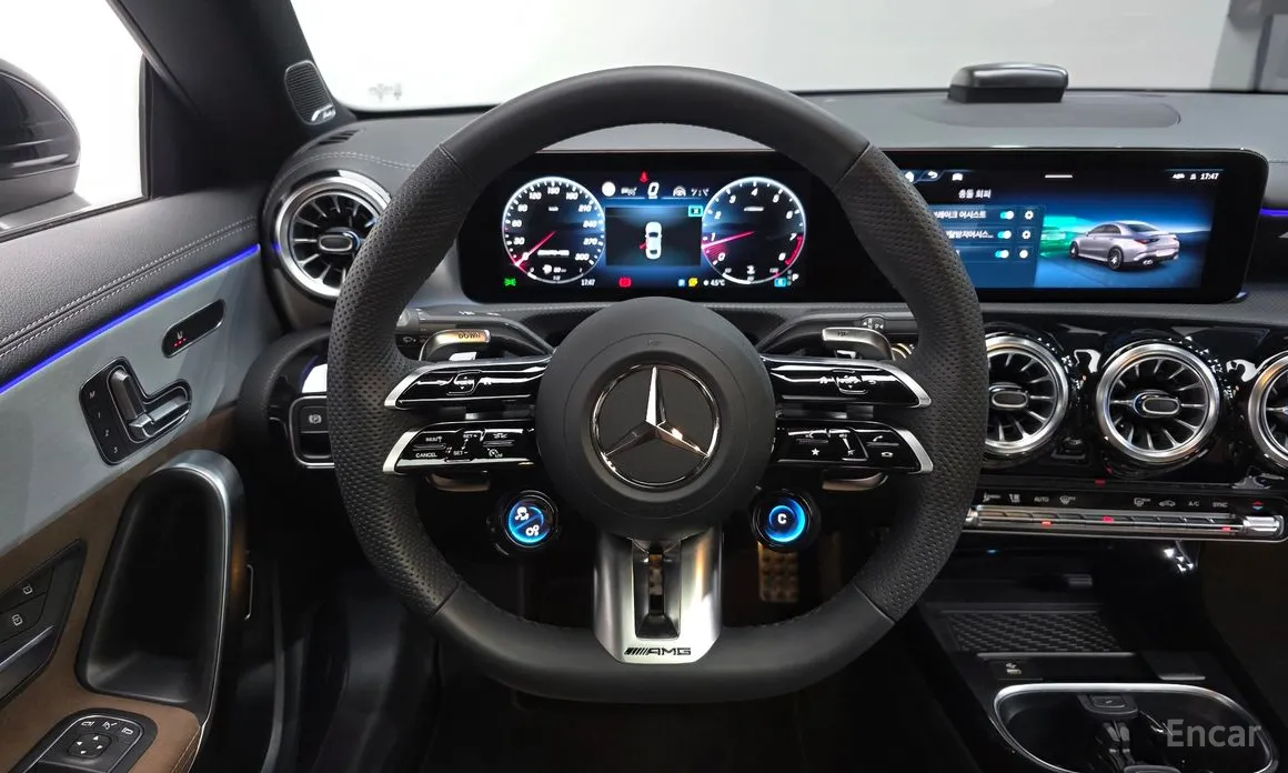 Фото 14 - Mercedes-Benz CLA-Class