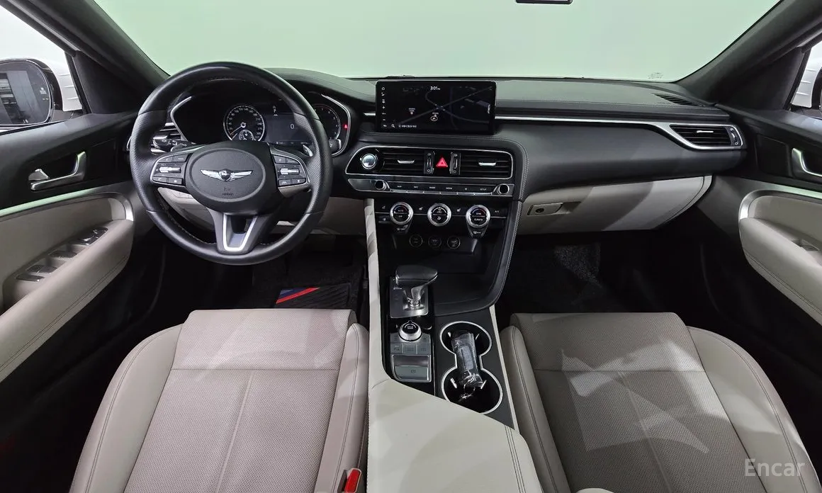 صورة 7 - Genesis G70