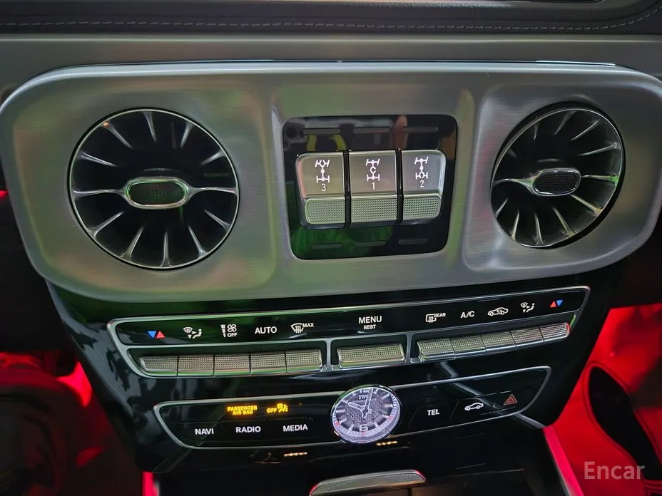 Фото 14 - Mercedes-Benz G-Class