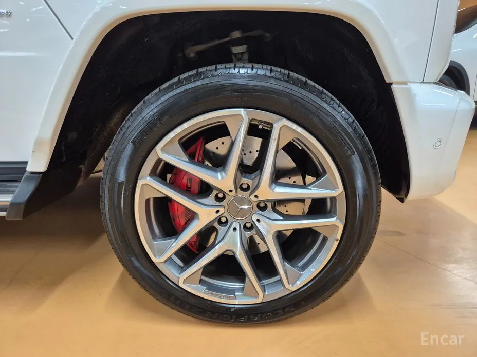 Фото 5 - Mercedes-Benz G-Class