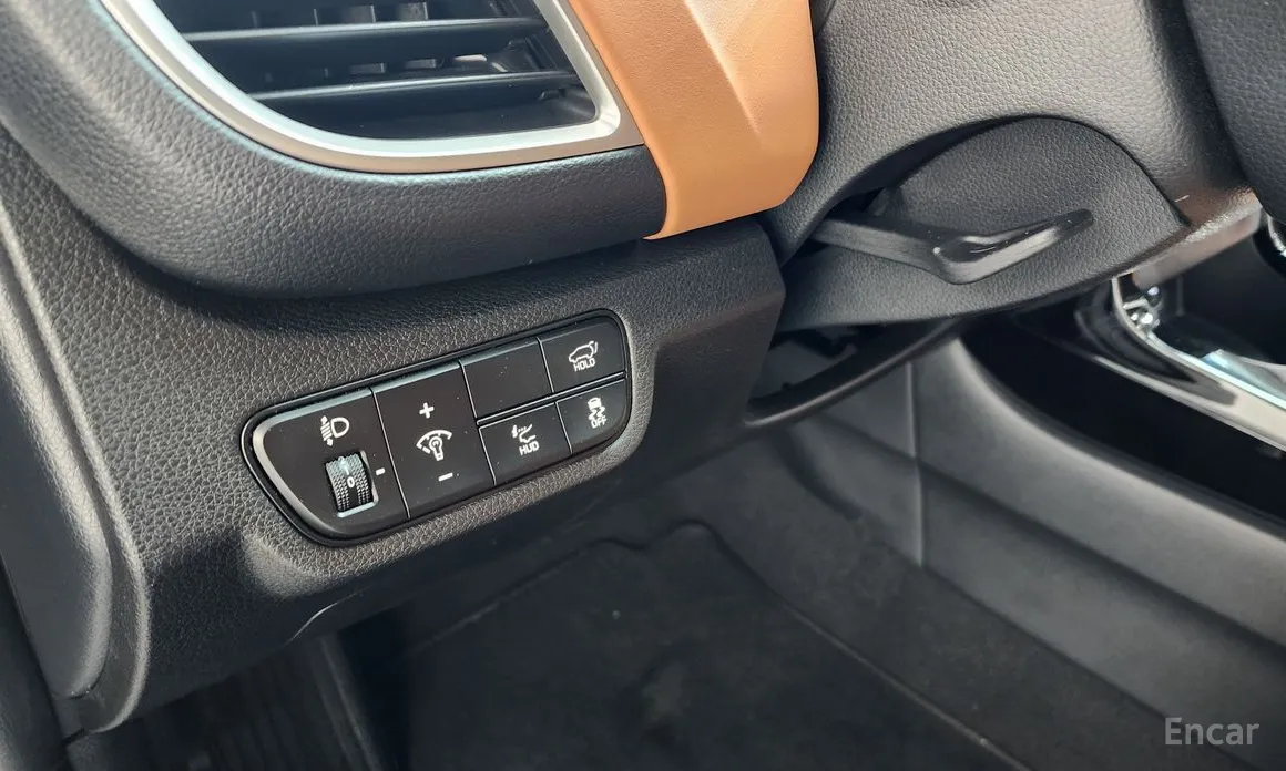 Фото 14 - Kia Seltos