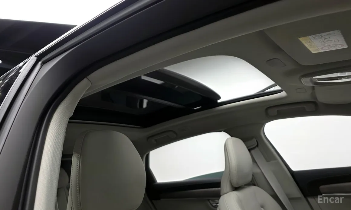 Фото 18 - Volvo S90