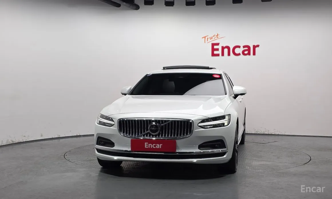 Фото 3 - Volvo S90