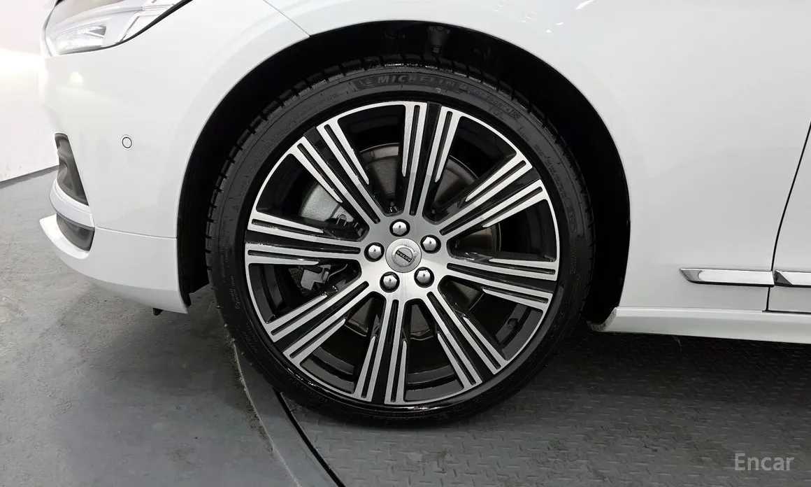 Фото 5 - Volvo S90